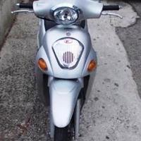Ricambi usati kymco people 150/125 2000