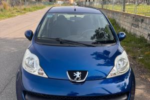 Peugeot 107 1.0benz 5p