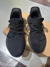 Yeezy 350V2 BlackRed 42