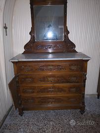 mobile antico stile liberty