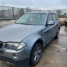 BMW X3 E83 2.0 Diesel N47D20C Xdrive PER RICAMBI
