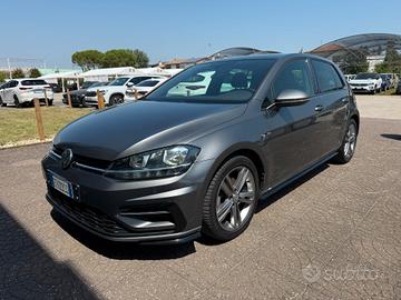 Volkswagen Golf 1.0 TSI 115 CV 5p. R-Line Rline Bl