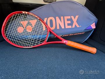 Yonex V-core 100 manico 2