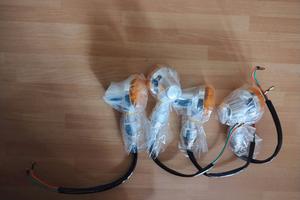 Ultimo set rimasto 4 frecce nuove imballate sotto