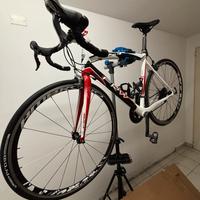 Bicicletta da corsa in carbonio