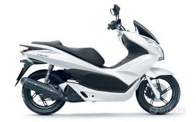 Ricambi accessori Honda PCX 125 150 i.e. 09/15