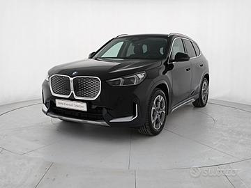 BMW X1 iX1 eDrive20 xLine