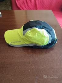cappellino running Brooks