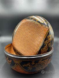 Scatola orientale laccata