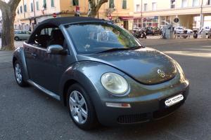 VW New Beetle Cabrio Guida a DX, targa Italiana
