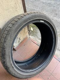 Vedendo 2 gomme estive