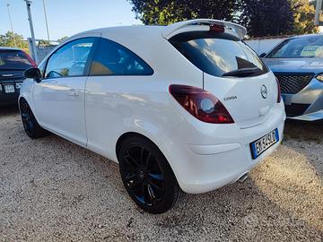 OPEL Corsa 4ª serie - 2012