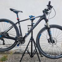 Mtb Cube Carbonio tg. L ruote da 29