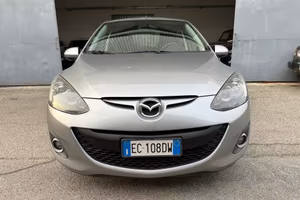 MAZDA 2 BENZINA, SPORT , AUTOMATICA SOLO 24 MILA K