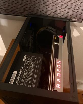 Radeon VII 16GB HBM2 + eGPU Sonnet