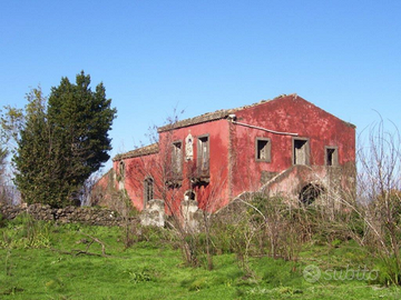 Casale per attività turistica ed enogastronomica