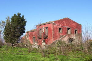 Casale per attività turistica ed enogastronomica