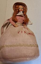 Bambolina vintage con gonna a sacco con cerniera
