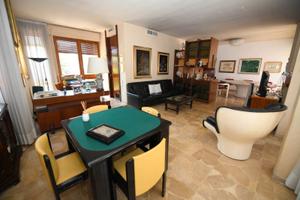 Cagliari, via Parigi villa prestigiosa, giardino