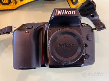 Reflex Nikon F70