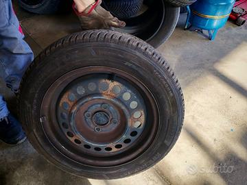 Gomme 4 stagioni hankook kinergy