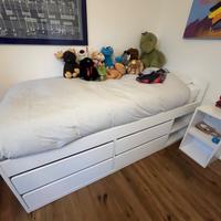 Letto con cassetti IKEA, con materasso in lattice