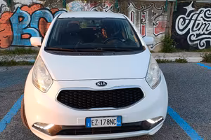 kia venga 