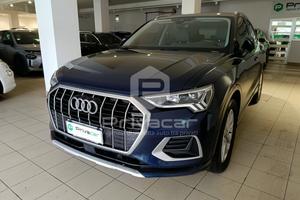 AUDI Q3 35 TDI quattro Business
