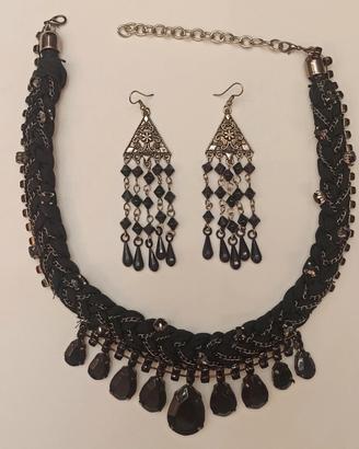 Set collana-orecchini 