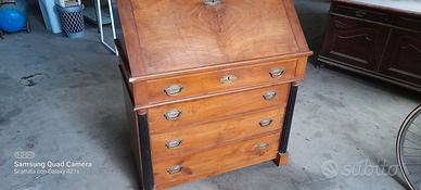 Madia con ribaltina, cassettone