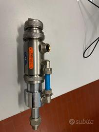 Pistola cannocchiale segnaletica stradale