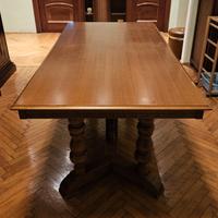 Tavolo in legno massello stile classico – anni ’50