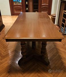 Tavolo in legno massello stile classico – anni ’50