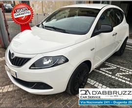 Lancia Ypsilon 1.0 FireFly 5 porte S&S Hybrid Silv