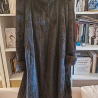 Pelliccia in visone  marrone scuro 