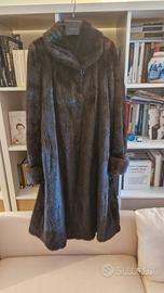 Pelliccia in visone  marrone scuro 