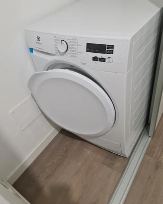 Asciugatrisce Electrolux EW6HT13C nuova mai usata
