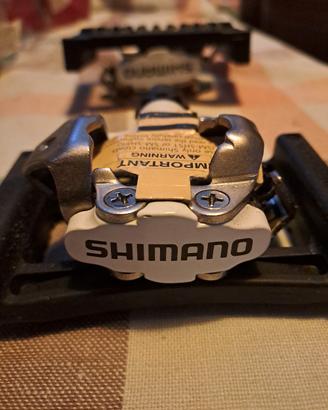 Coppia Pedali SHIMANO SPD