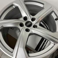 Cerchi in lega 19” originali audi