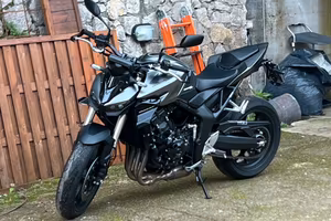 Honda Hornet cb 1000 2025