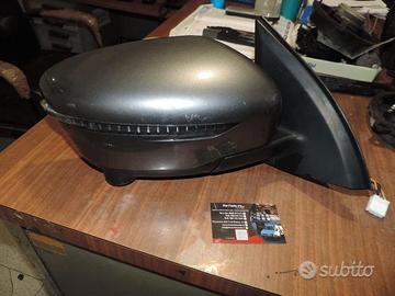 Specchietto retrovisore Nissan Qashqai 2014-2020