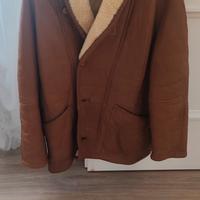 Cappotto shearling color marrone caldo