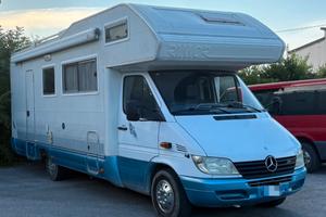 Camper Rimor Superbrig 728