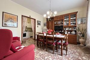 PORZIONE DI BIFAMILIARE A PONTE SAN NICOLÒ