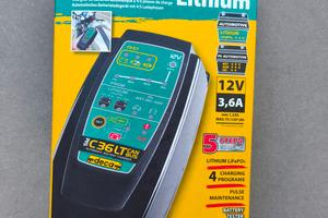 Mantenitore di carica  Deca