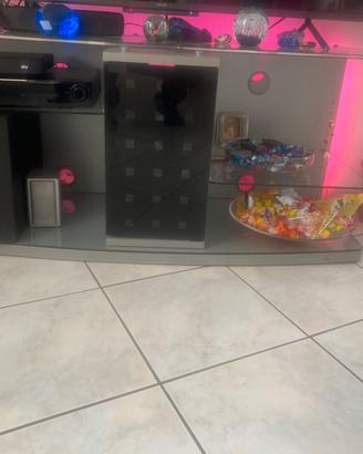 Mobiletto porta tv