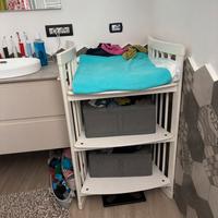 Fasciatoio Stokke Care bianco