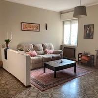 Ampio trilocale ristrutt.con box, cantina