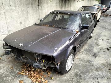 Bmw Serie 5 520I E34 Sw Demolita - Per Ricambi