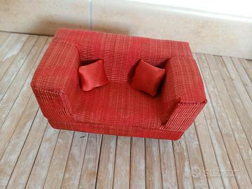 Divanetto per Barbie